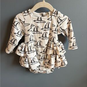 Witch Hat long sleeve double ruffle ballerina bubble